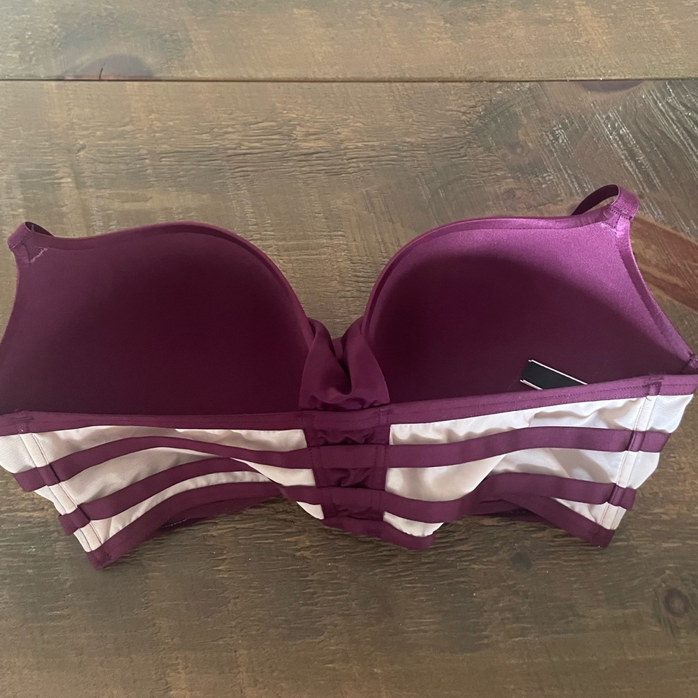Victoria's Secret Rich Burgundy Bra - Picture 7 of 7